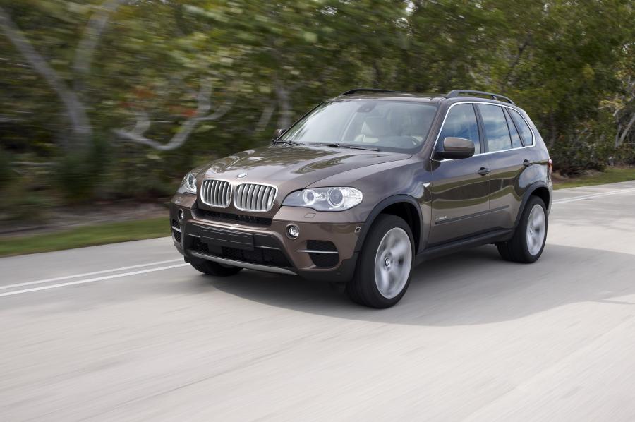  BMW X5 xDrive 5.0i 2010 года  (фото 59 из 142)